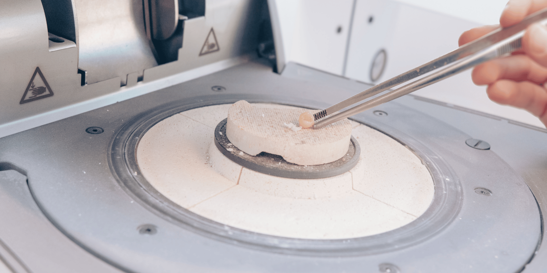 Imagen de Laboratorio AOC 3